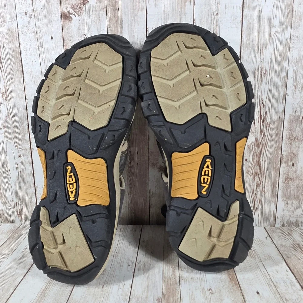 KEEN Newport H2‎ Mens 9.5 Waterproof Hiking Sandals Gray 1008399 Outdoor Shoes